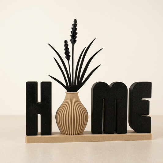HOME con lettere e fiori neri, vasetto e base beige